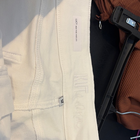 Kut from the Kloth White Straight Leg Jeans - Picture 6 of 6